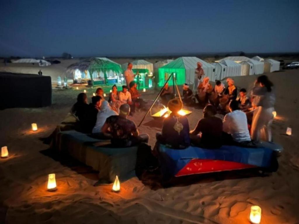 Desert Paradise Luxury Camp Merzouga Exterior photo